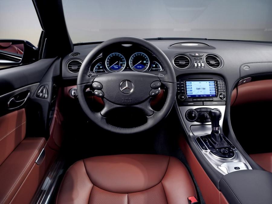  Mercedes-Benz SL350 2006 года  (фото 5 из 22)